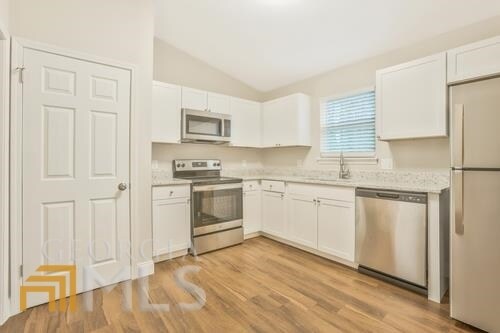 Building Photo - 93 Old Hickory Way