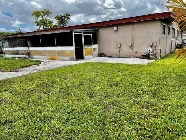 Building Photo - 7465 NW 15th St