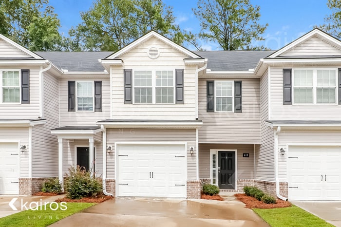 Foto principal - 613 Ferguson Ln