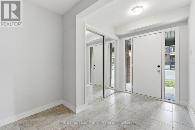 Building Photo - 233 Anyolite Private