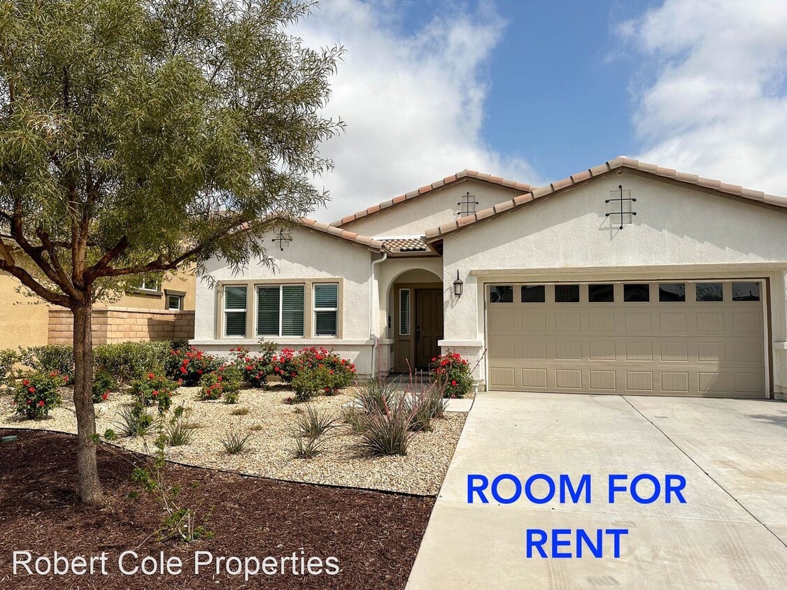 2 Apartments under 1,000 for Rent in Sun City, CA Westside Rentals