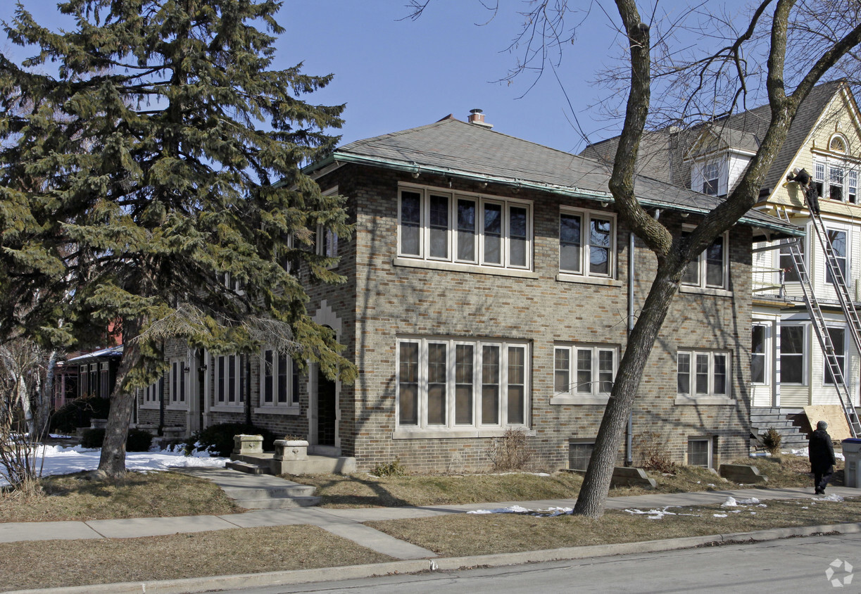 Foto del edificio - 2700 N Prospect Ave