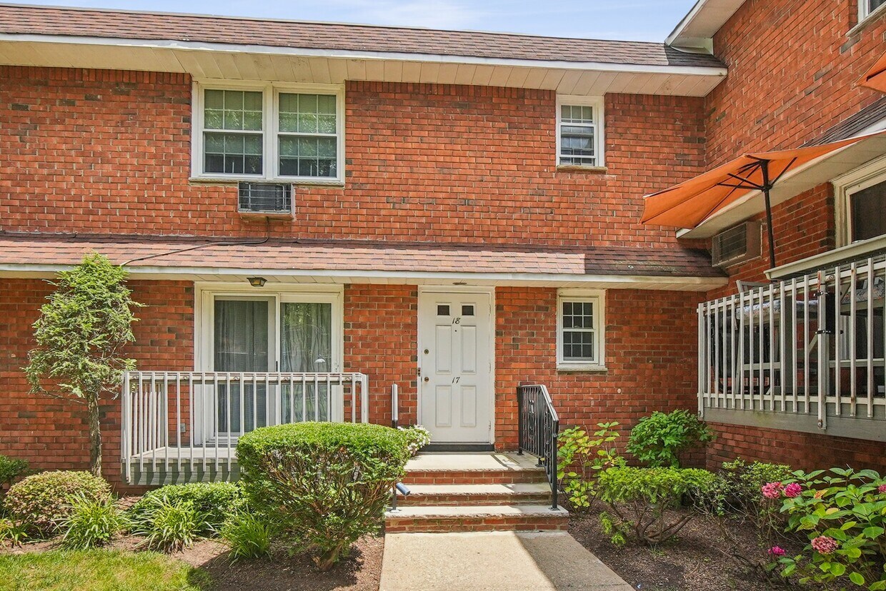 Foto principal - 39 Harrison Ave