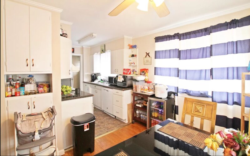 Primary Photo - 501 W 4th Ave