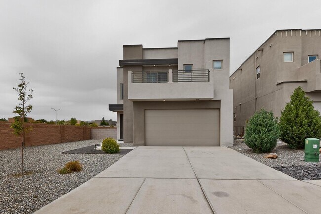 Foto del edificio - 5603 Linq Ct NE