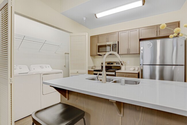 Foto del edificio - Haven Hills Apartments