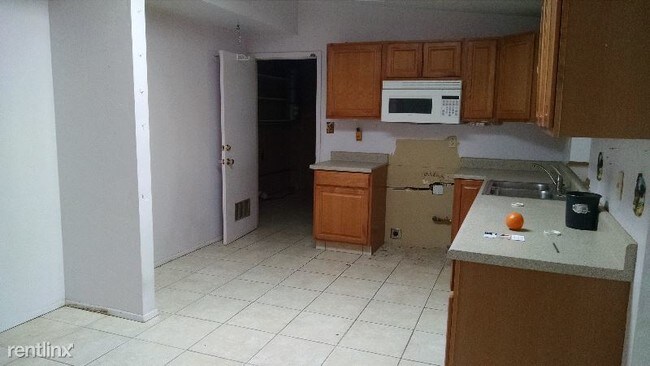 Foto del edificio - 3 br, 2 bath House - 7334 E Princeton Dr