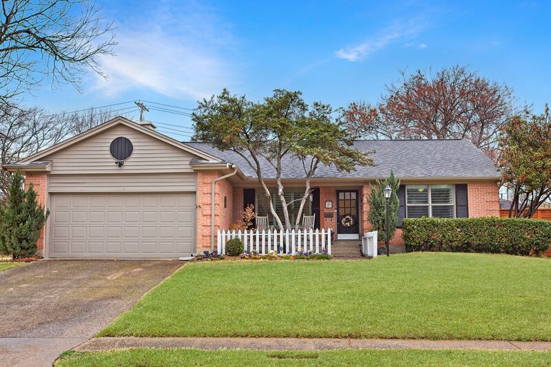 Foto principal - 11137 Sinclair Ave