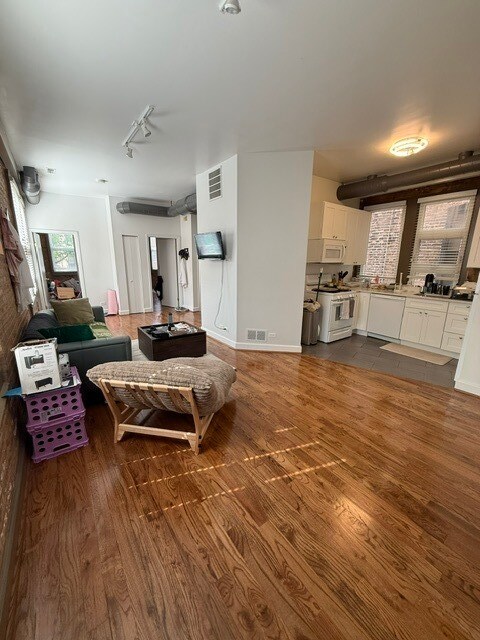 Foto del edificio - 2216 W Taylor St