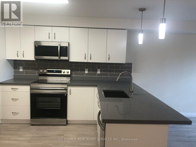 Photo du bâtiment - 370 Fisher Mills Rd