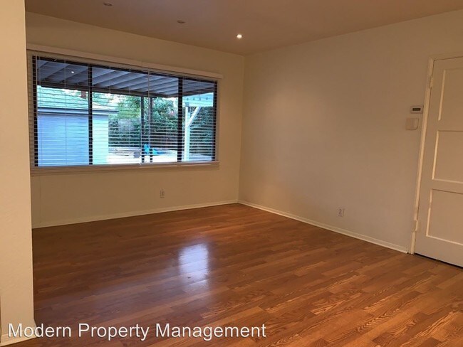 Foto del edificio - 3 br, 1 bath House - 19100 Welby Way