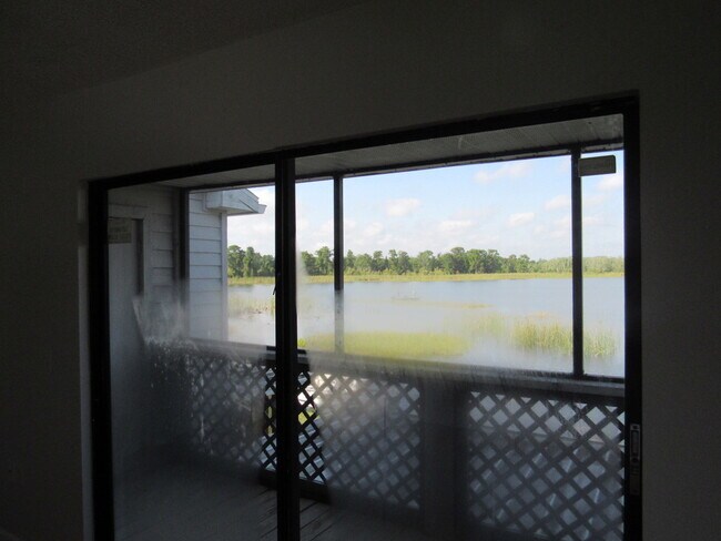 Master Bedroom w/Balcony - 610 Orange Blossom Dr