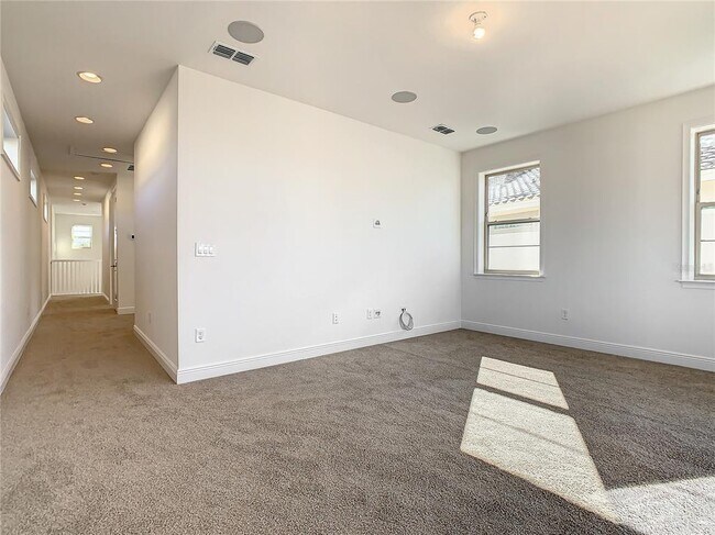 Foto del edificio - 13899 Larkton Ln