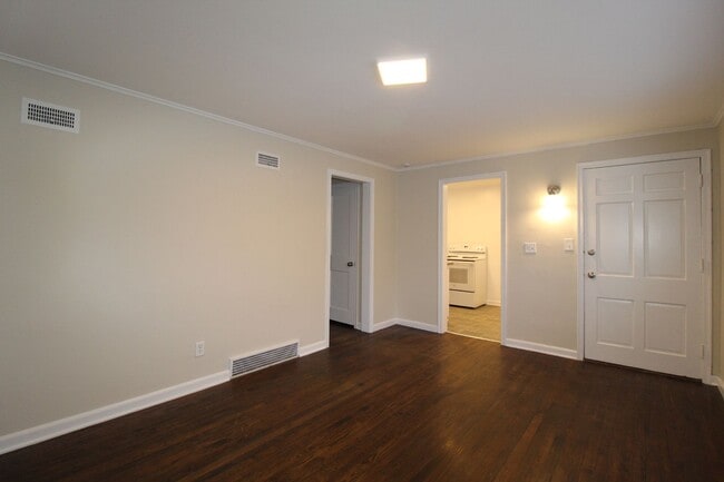 Foto del edificio - January FREE On This 1 Bedroom 1 Bath Duplex in Navy Hill Area in Olathe