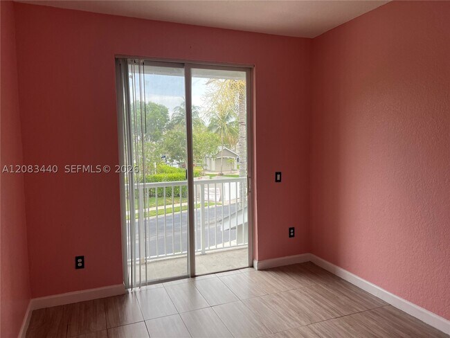 Foto del edificio - 2313 Shoma Ln