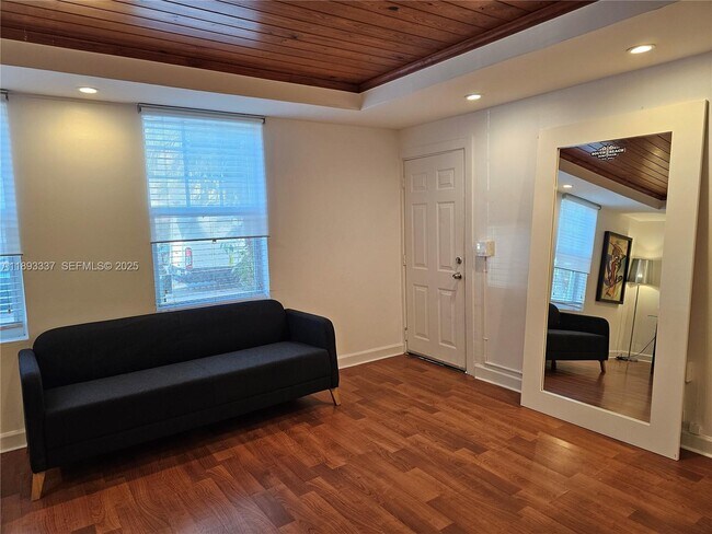 Foto del edificio - 622 15th St