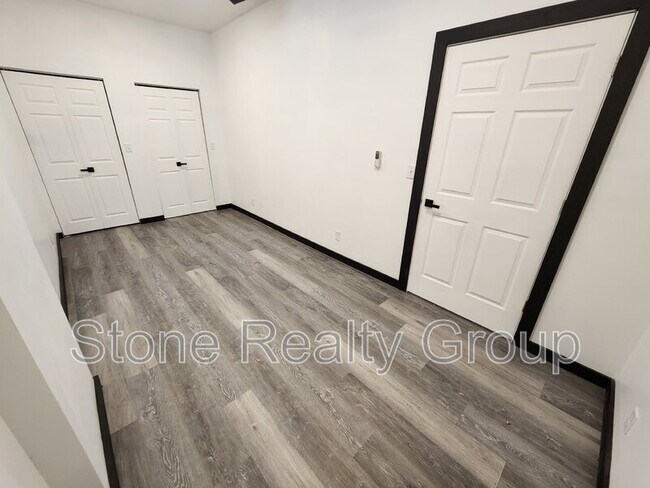 Foto del edificio - 2170 N 13th St