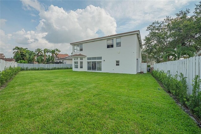 Foto del edificio - 5371 SW 32nd Ter