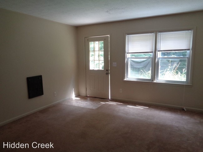 Building Photo - 538 Stadium Dr