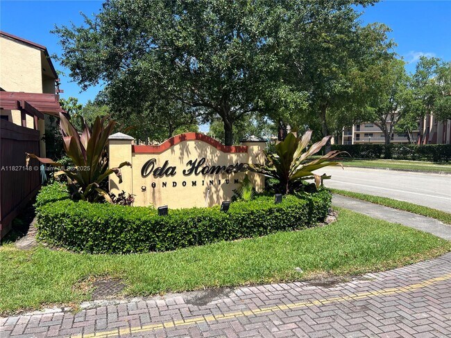 Foto del edificio - 6631 SW 137th Ct