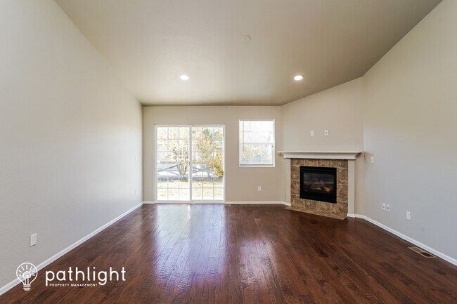Foto del edificio - 8035 Silver Birch Drive, Colorado Springs,...