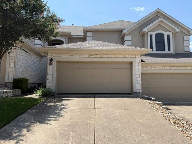 Foto del edificio - 3300 Forest Creek Dr