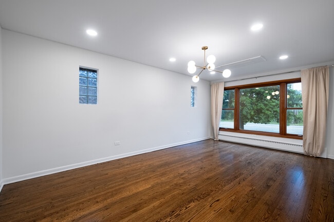 Foto del edificio - 5224 N Cicero Ave
