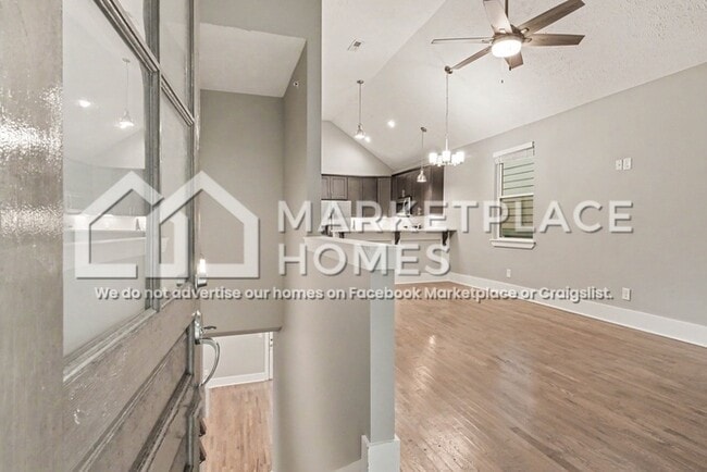 Building Photo - 173 Arbor Lp