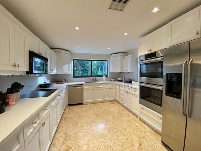 Foto del edificio - 1443 W 21st St