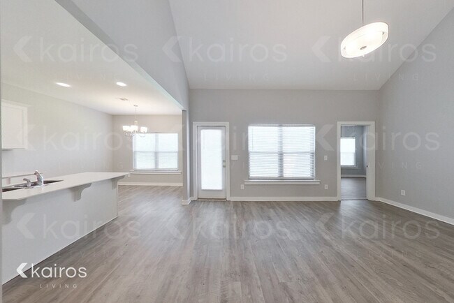 Foto del edificio - 11440 Crimson Ridge Rd