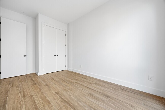 Foto del edificio - 379 Hawthorne St