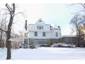 Primary Photo - 19 Grand Blvd