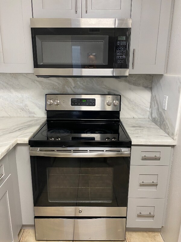 Building Photo - 3930 S Roosevelt Blvd