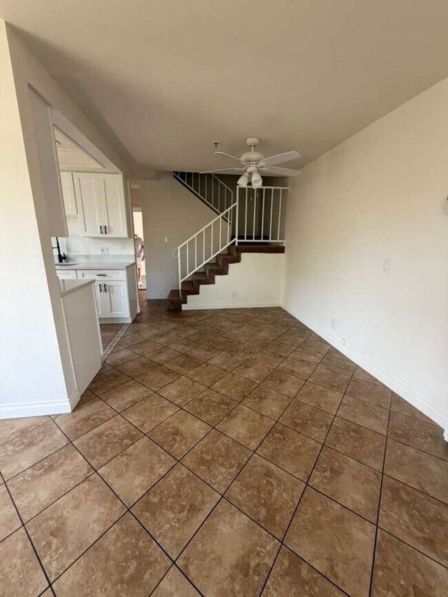 Foto del edificio - 14892 Harper St