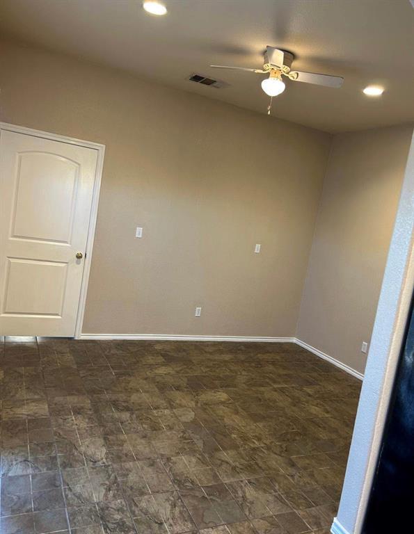 Building Photo - 10342 Doyle Rd