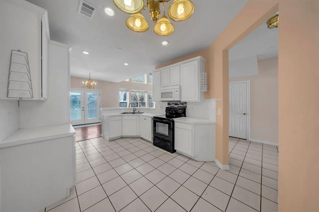 Foto del edificio - 908 Englewood Ln