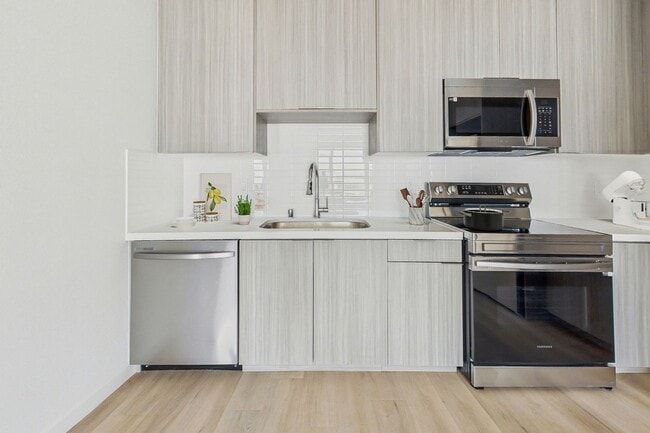 Interior Photo - Thrive on 5th
