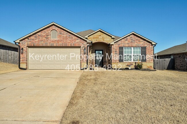 Building Photo - Gorgeous 4 Bed 2 Bath Home in Heart Of Mustang!!