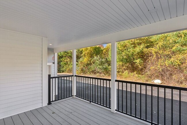 Foto del edificio - 16 Blacksmith Rd