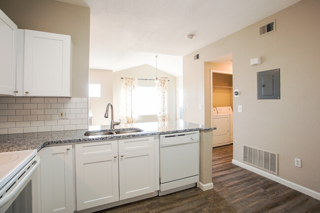 Granite Countertops - 911 S Zeno Way
