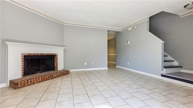 Building Photo - 1040 Huntington Trce SE