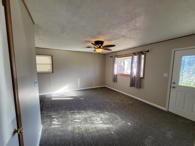 Foto del edificio - 3332 Buckner St