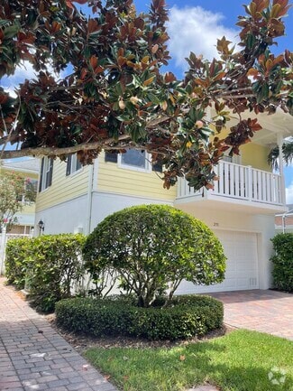 Building Photo - 211 Caravelle Dr