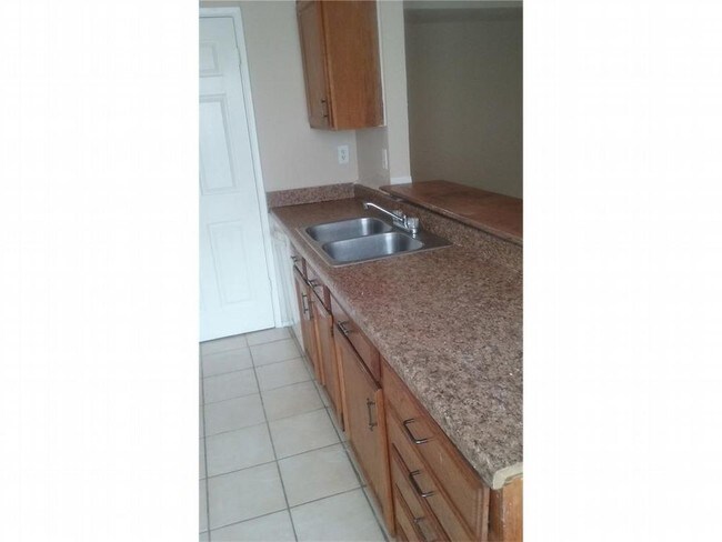 Foto del edificio - Great 2/1 duplex in Pleasant Grove Area