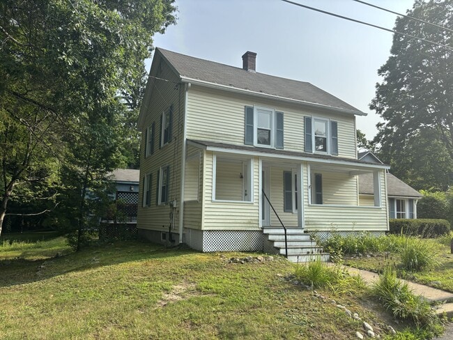Building Photo - 56 Warner St