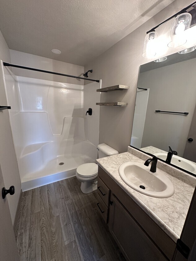 Foto del edificio - 1225 N Marion Rd