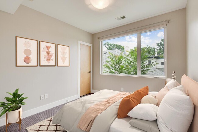 Foto del edificio - 3791 Meade St
