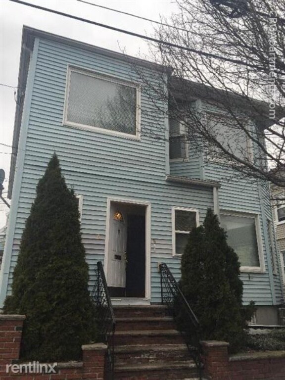 Primary Photo - 6 Boston Ave