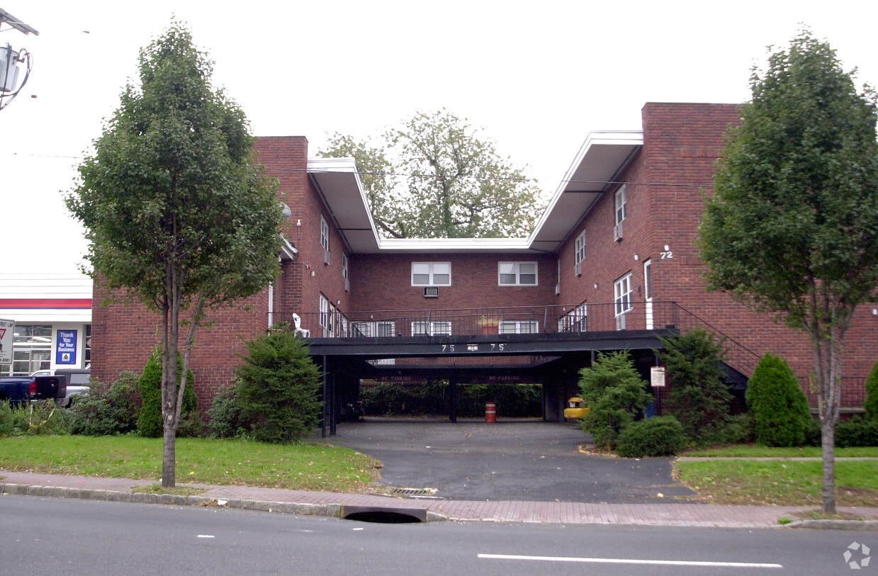 72 E Main St, Bogota, NJ 07603 Apartments in Bogota, NJ