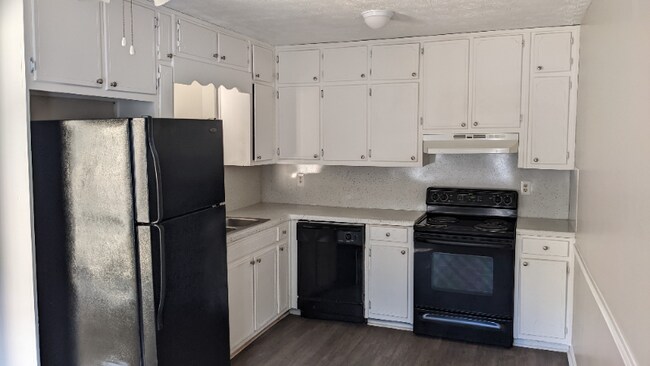 Foto del edificio - 5509 Estates Ct